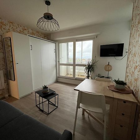 Studio 22 - Coucher De Soleil & Vue Mer Courseulles-sur-Mer Exterior foto