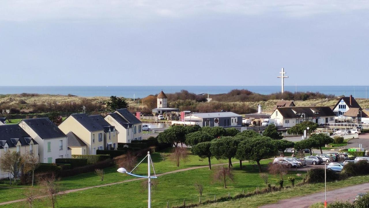Studio 22 - Coucher De Soleil & Vue Mer Courseulles-sur-Mer Exterior foto