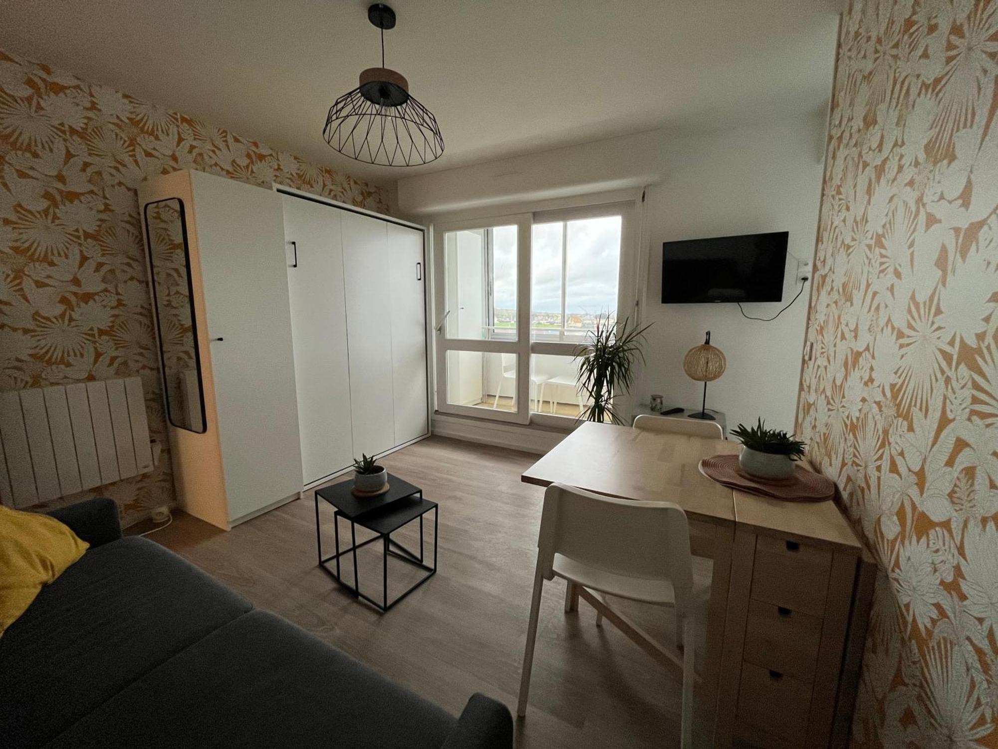 Studio 22 - Coucher De Soleil & Vue Mer Courseulles-sur-Mer Exterior foto